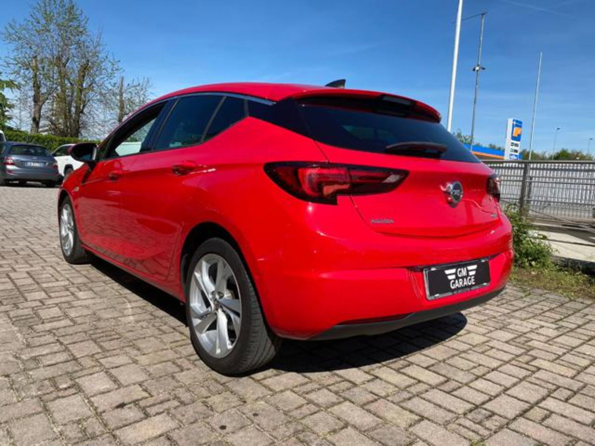 Opel Astra 1.6 CDTi 110CV Start&Stop 5 porte Innovation (18)