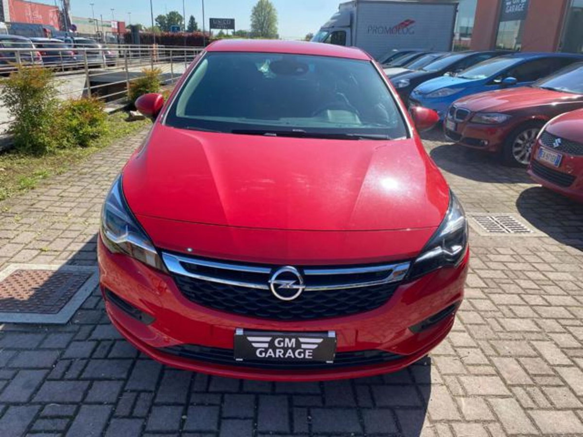 Opel Astra 1.6 CDTi 110CV Start&Stop 5 porte Innovation (3)