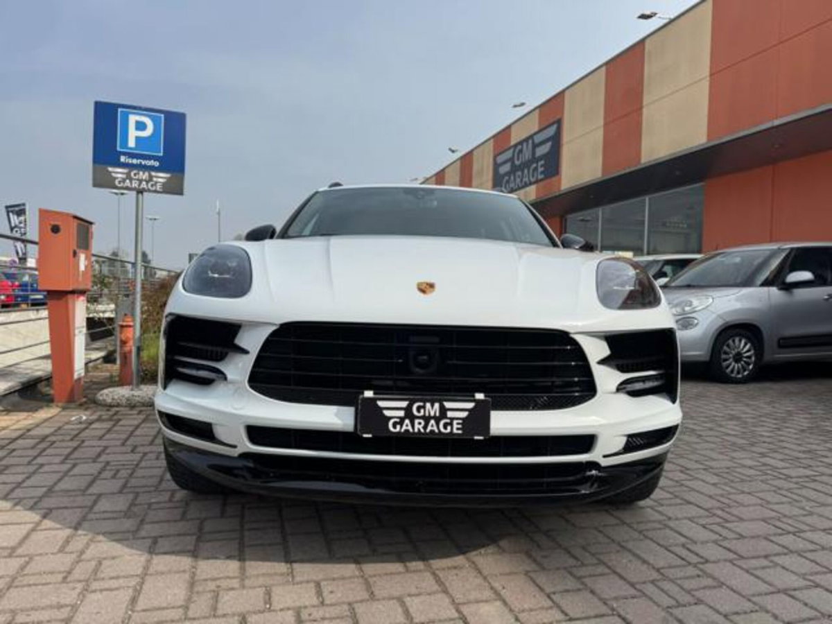 Porsche Macan S (3)