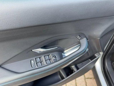 Jaguar E-Pace 2.0D 150 CV AWD aut. R-Dynamic S (13)