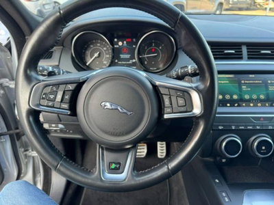Jaguar E-Pace 2.0D 150 CV AWD aut. R-Dynamic S (18)