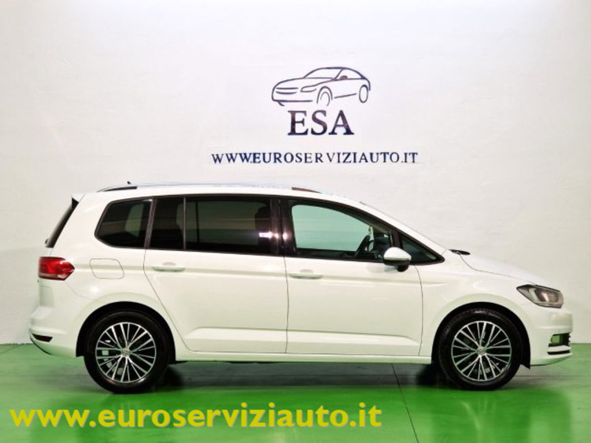 Volkswagen Touran 1.6 TDI 115 CV SCR DSG Comfortline BlueMotion Tech. (3)