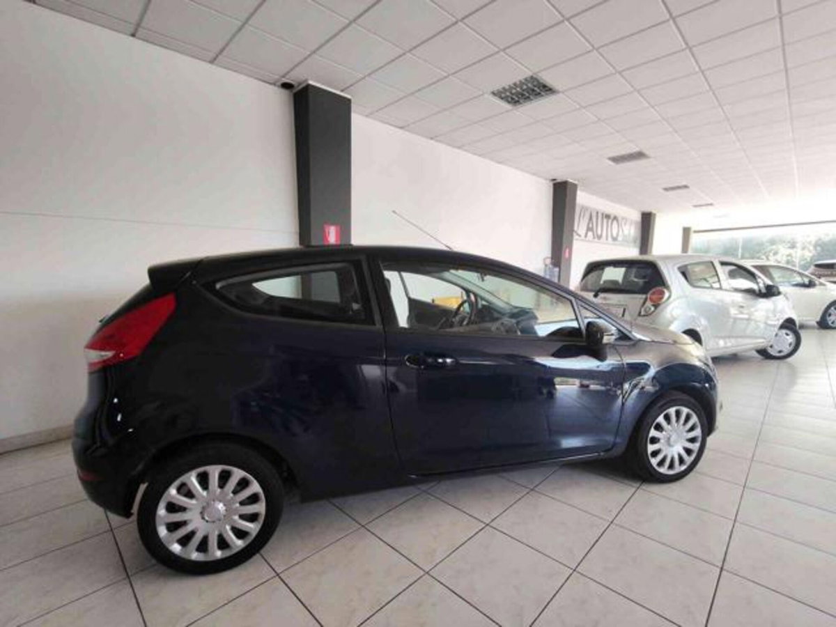 Ford Fiesta 1.2 60CV 3p. Tit. (2)