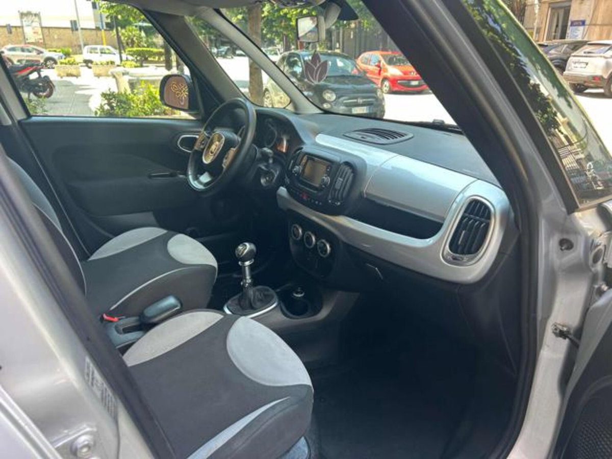 Fiat 500L Living 1.6 Multijet 105 CV Lounge (10)