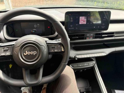 Jeep Avenger 1.2 turbo e-hybrid mhev Longitude fwd 110cv edct6 (14)