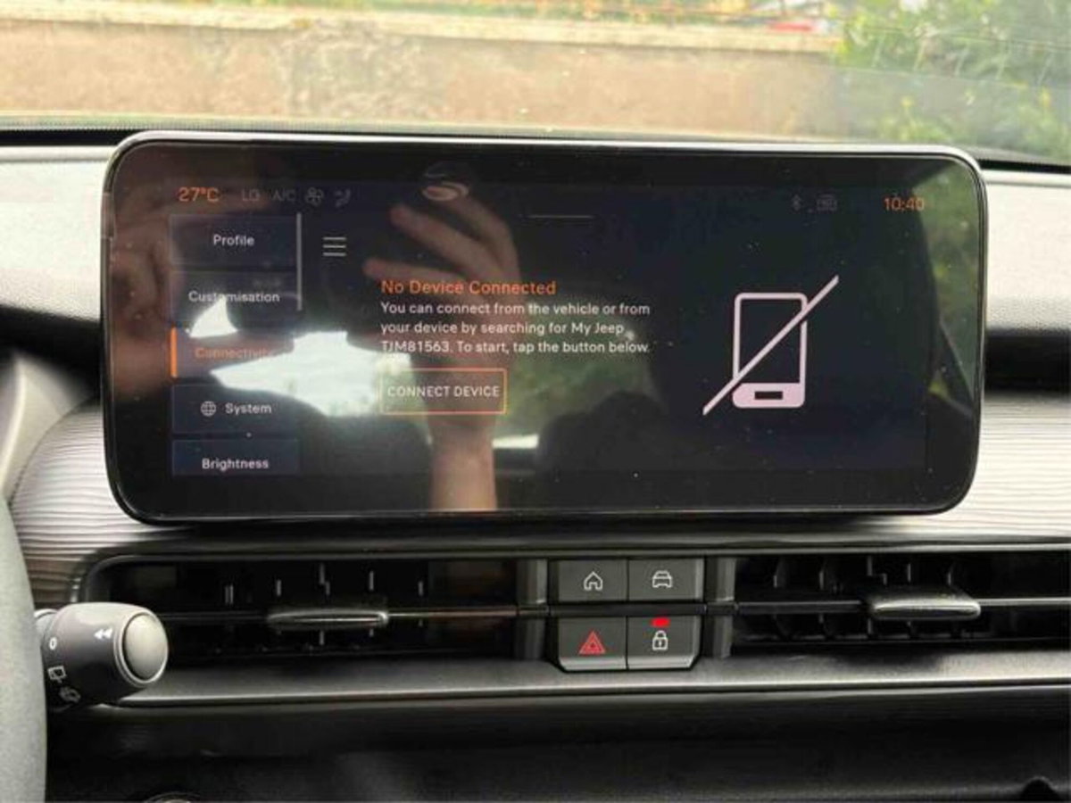 Jeep Avenger 1.2 turbo e-hybrid mhev Longitude fwd 110cv edct6 (19)