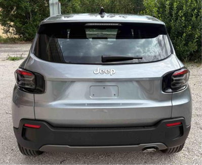 Jeep Avenger 1.2 turbo e-hybrid mhev Longitude fwd 110cv edct6 (4)