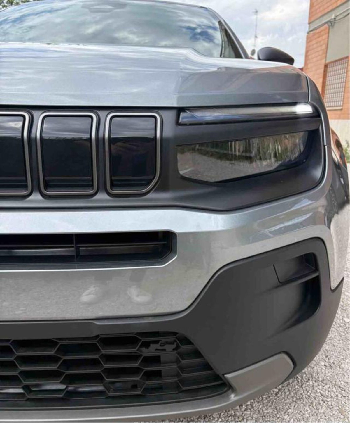 Jeep Avenger 1.2 turbo e-hybrid mhev Longitude fwd 110cv edct6 (9)