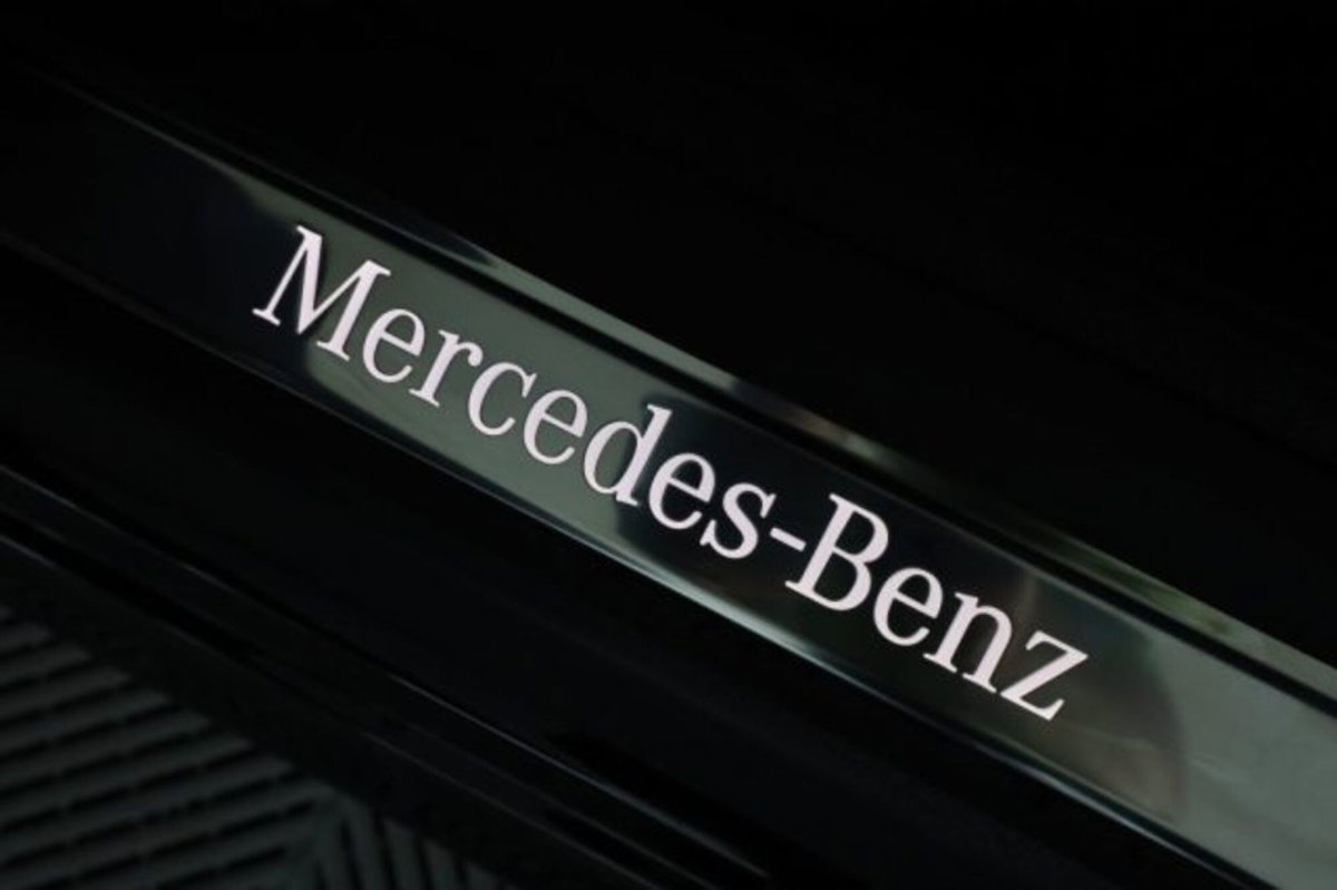 Mercedes-Benz CLE Cabrio 200 AMG Line Premium auto (15)