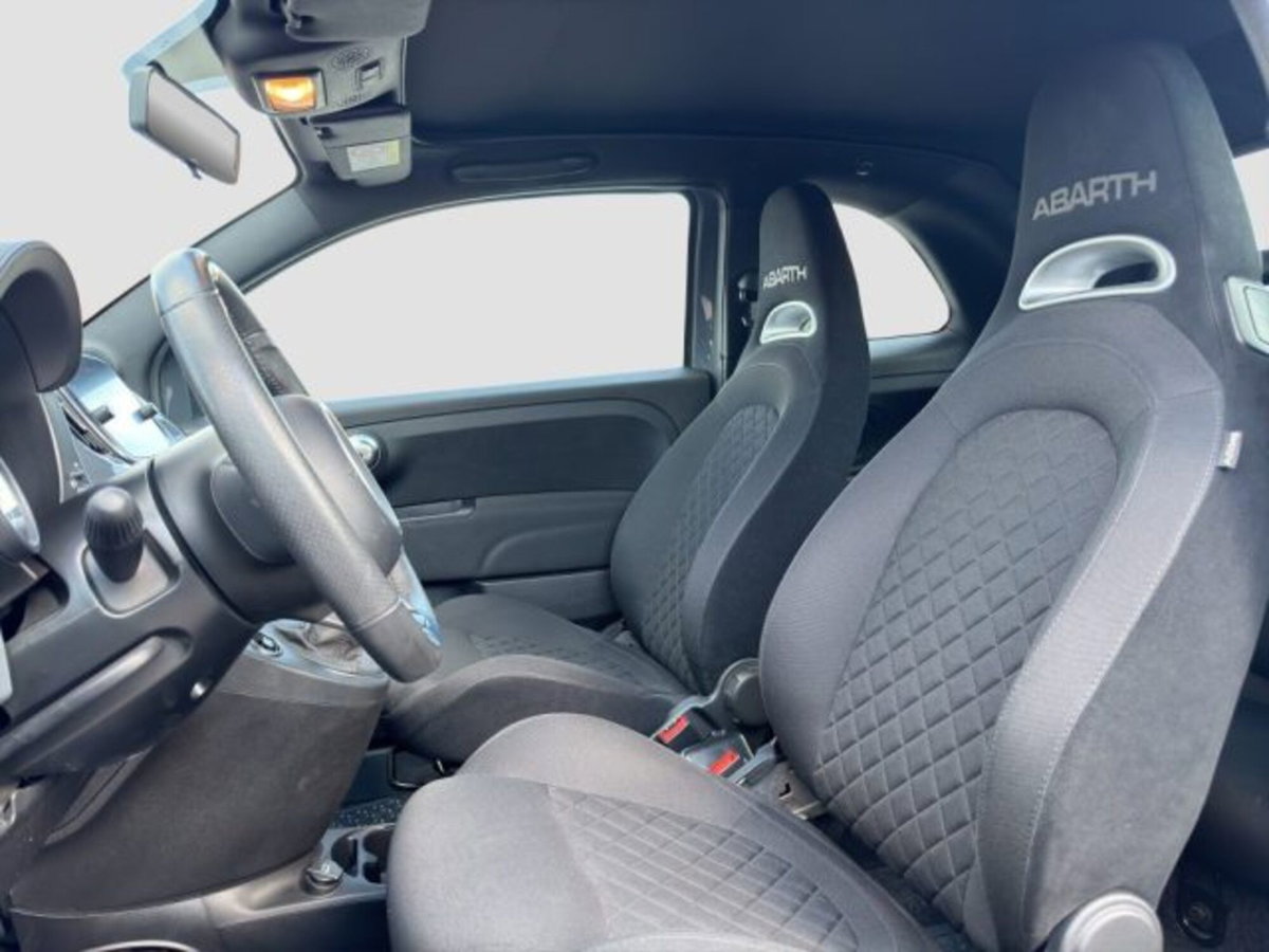 Abarth 595 595 1.4 Turbo T-Jet 145 CV (9)