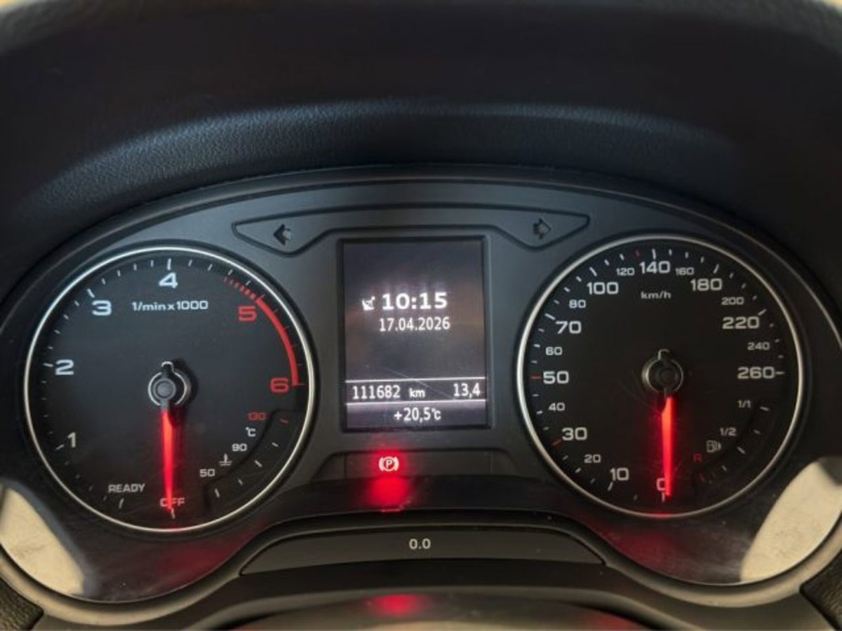 Audi Q2 Q2 35 TDI S line Edition (14)