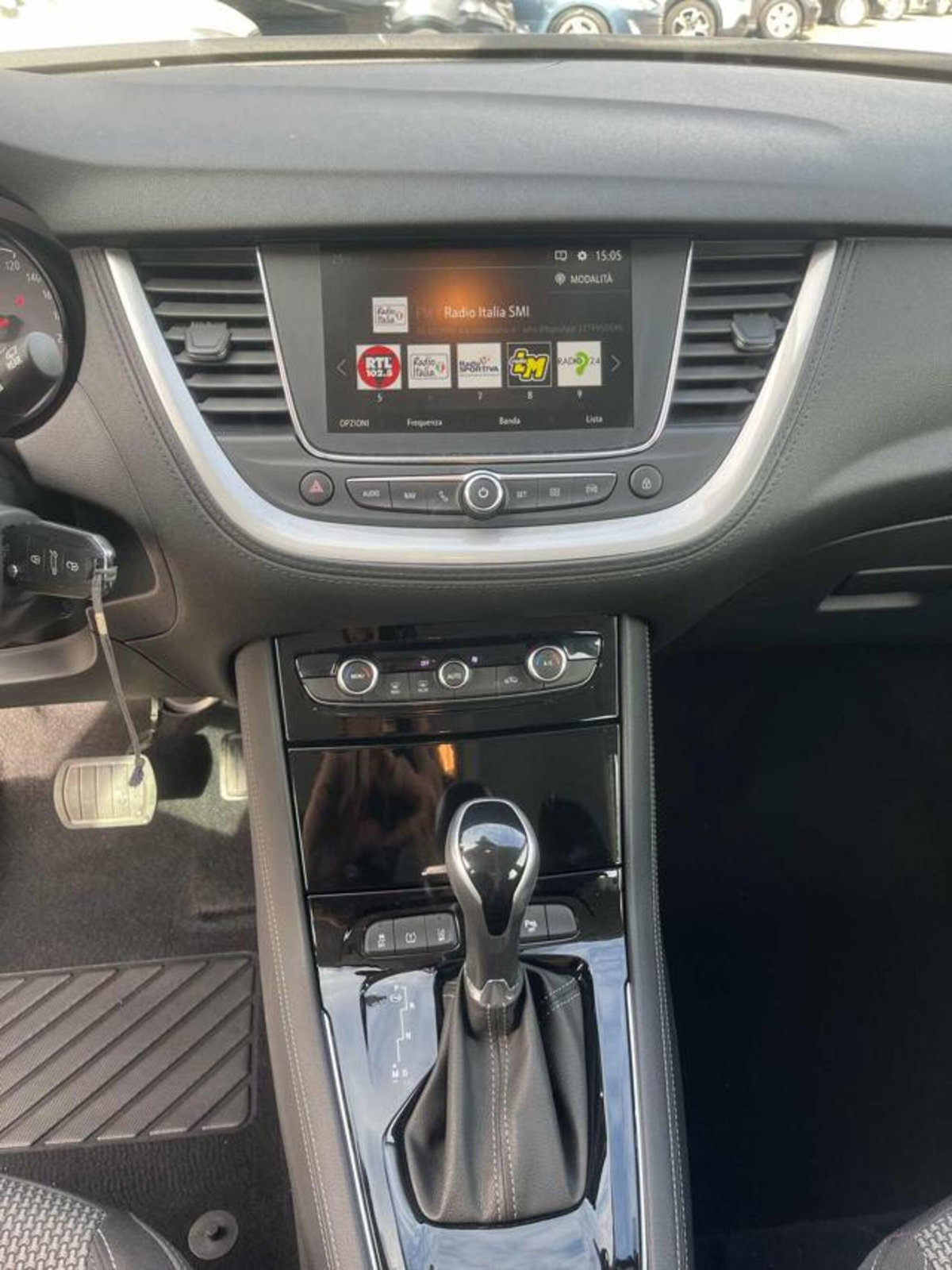 Opel Grandland X 1.5 diesel Ecotec Start&Stop aut. 120 Anniv. (5)