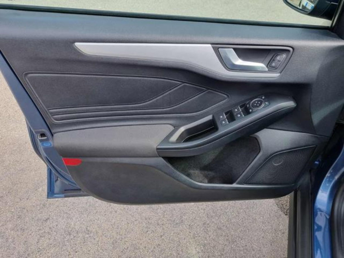 Ford Focus 1.5 EcoBlue 120 CV automatico 5p. Business Co-Pilot (8)