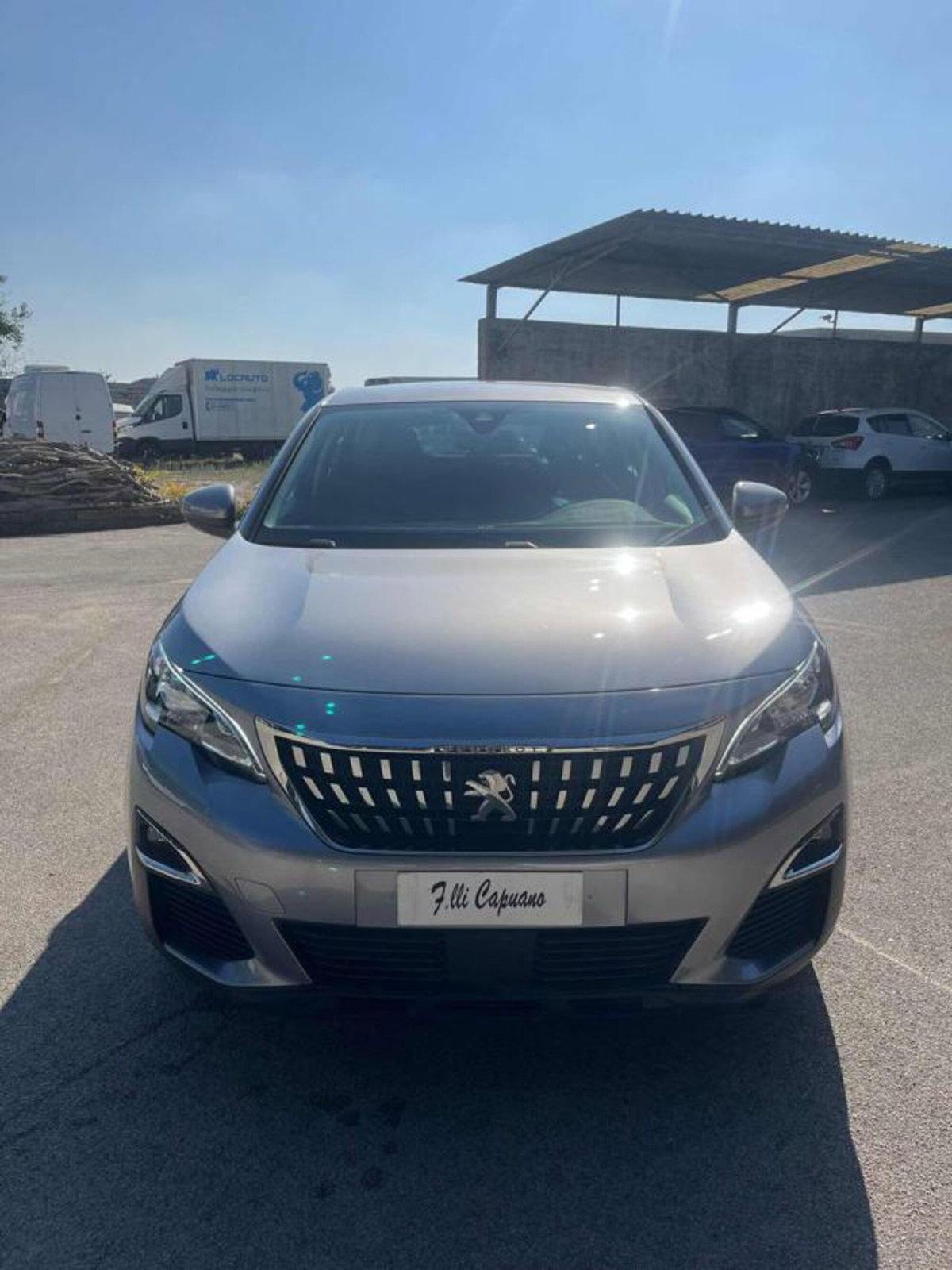 Peugeot 3008 BlueHDi 130 S&S Business (2)