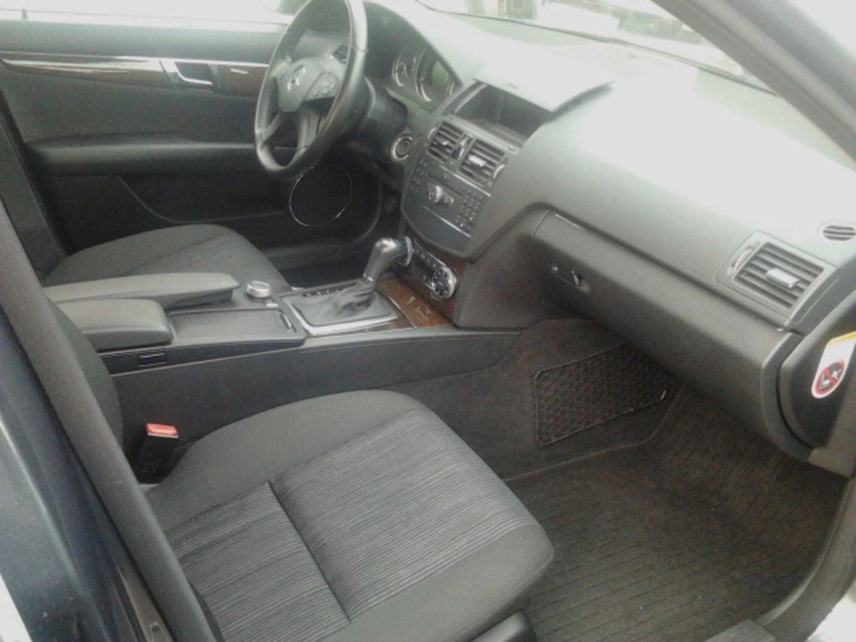 Mercedes-Benz Classe C Station Wagon 200 CDI Eleg. (7)