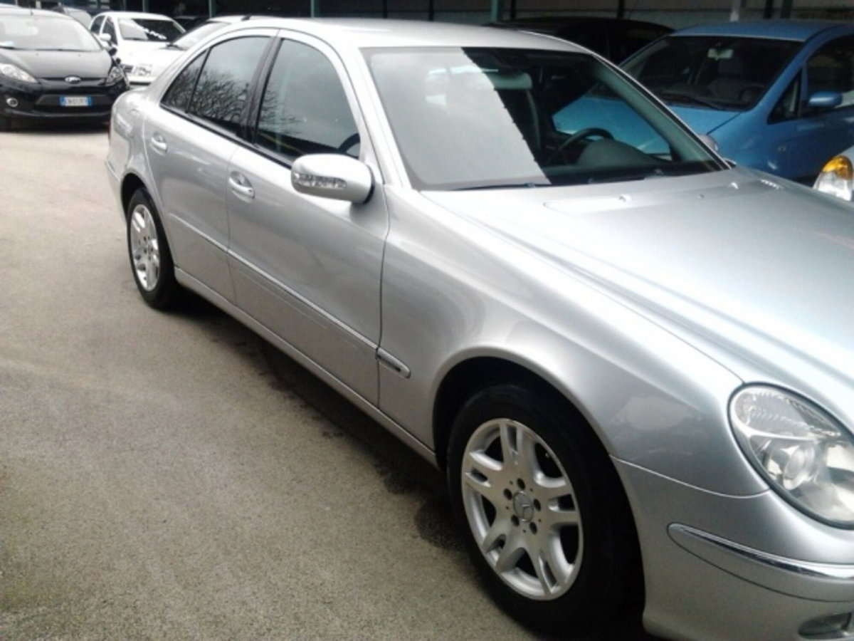 Mercedes-Benz Classe E 220 CDI cat Elegance (3)