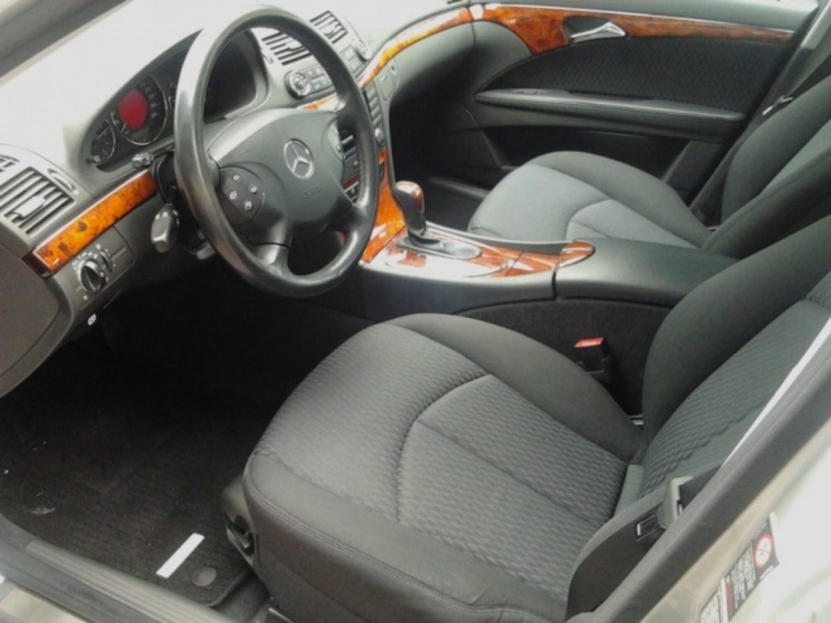 Mercedes-Benz Classe E 220 CDI cat Elegance (8)