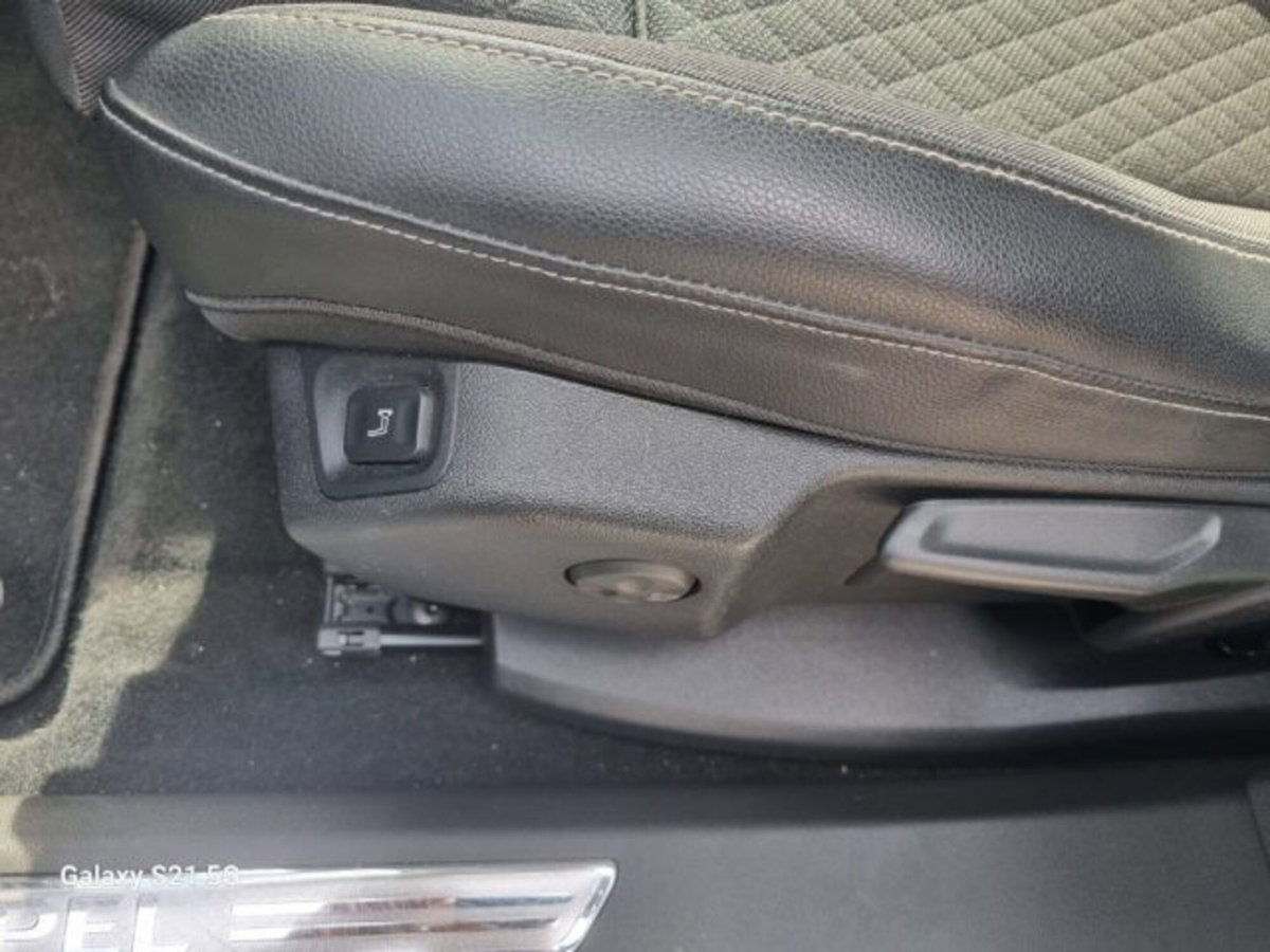 Opel Grandland X 1.5 diesel Ecotec Start&Stop Innovation (9)