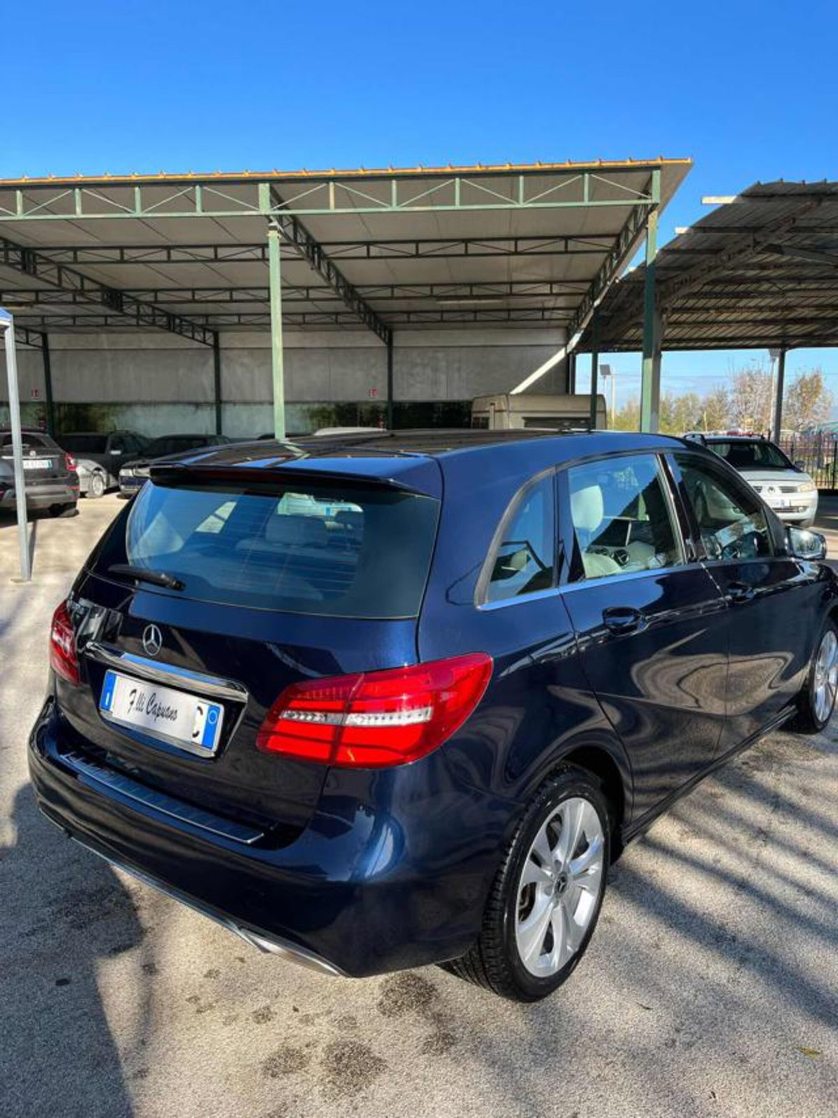 Mercedes-Benz Classe B 180 d Executive (12)