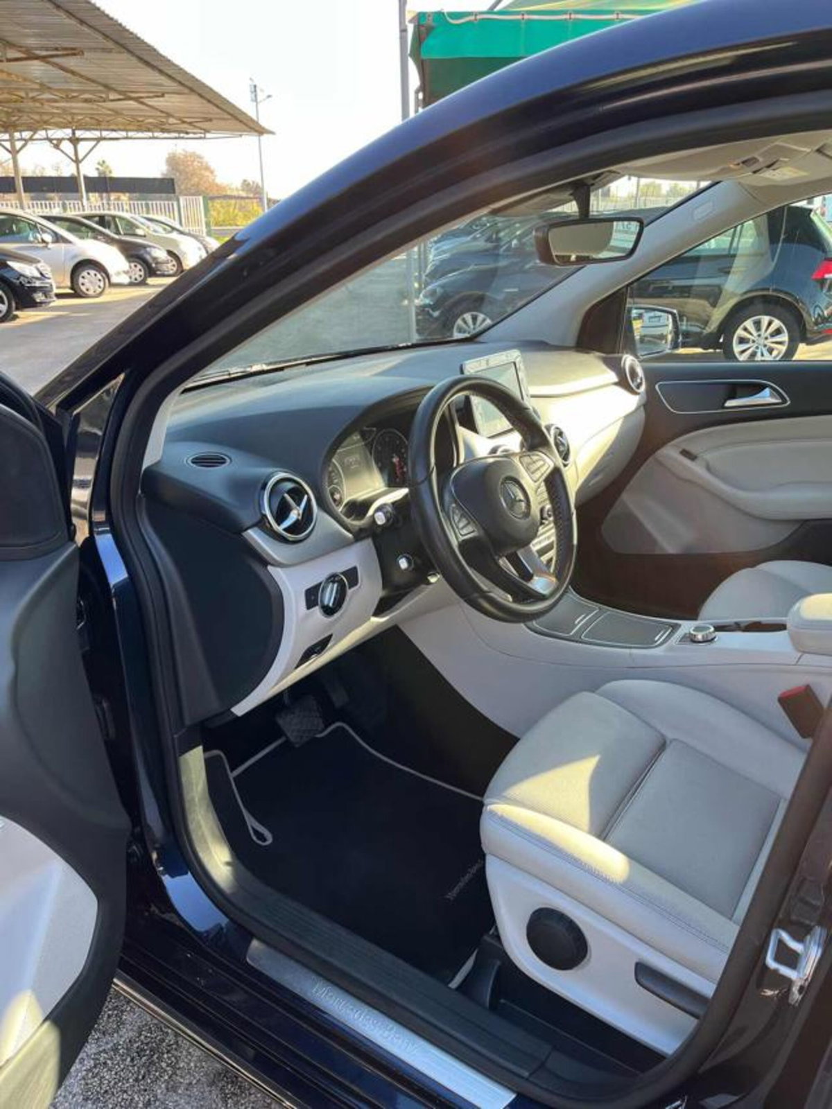 Mercedes-Benz Classe B 180 d Executive (5)