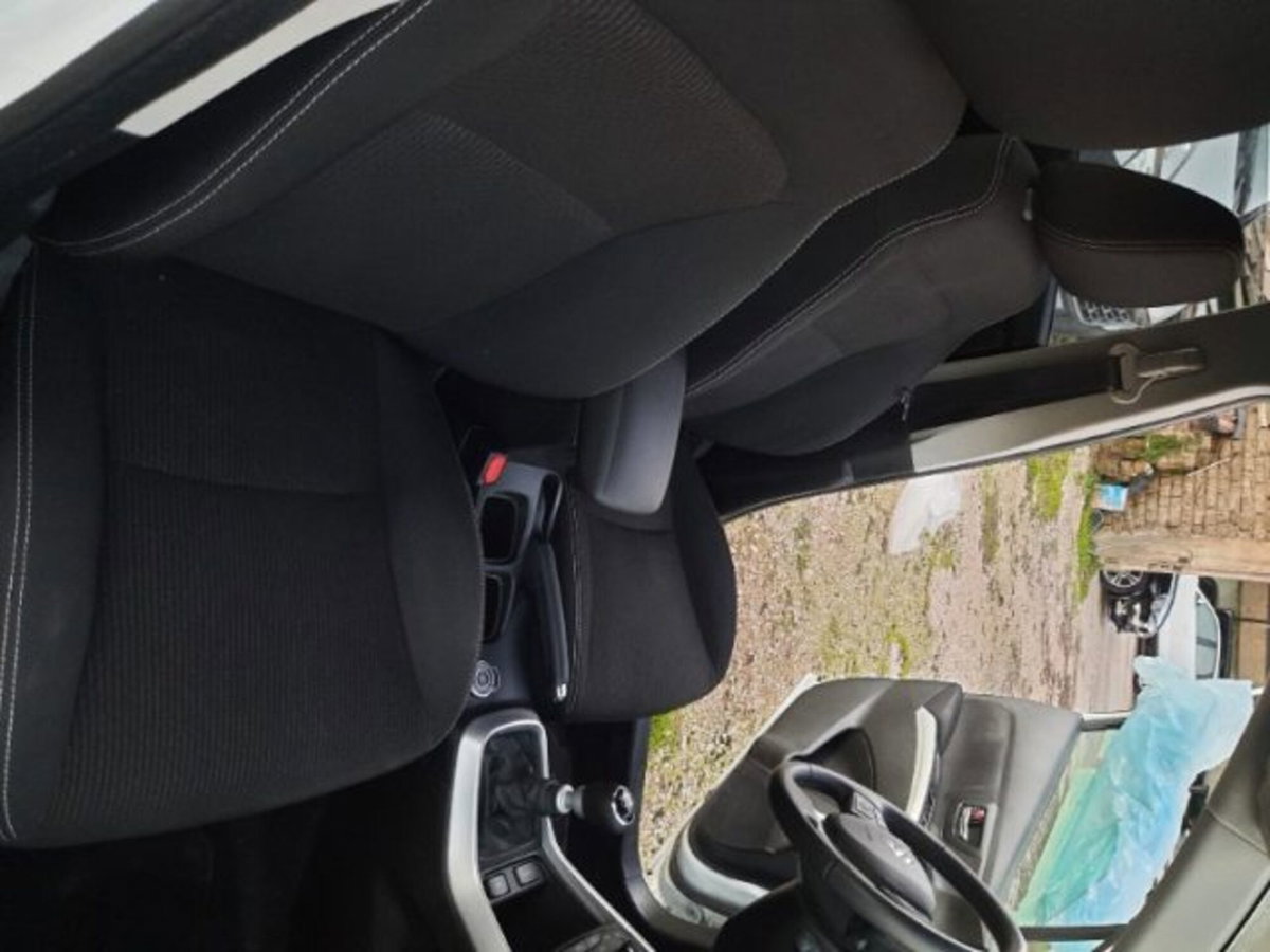 Suzuki S-Cross 1.6 DDiS Start&Stop 4WD All Grip DCT Star View (3)