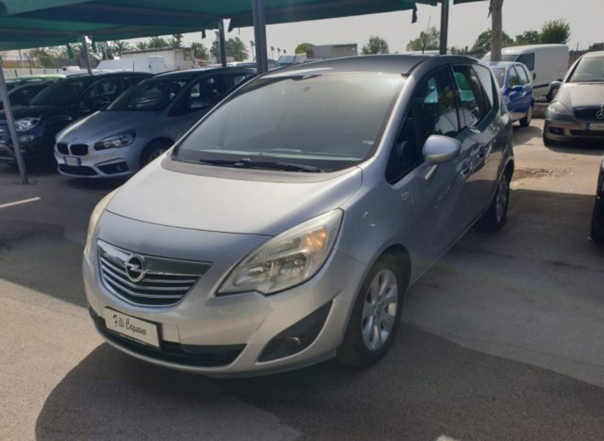 Opel Meriva 1.3 CDTI 95CV ecoFLEStart&Stop Cosmo (4)