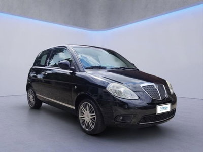 Lancia Ypsilon 1.2 (2)