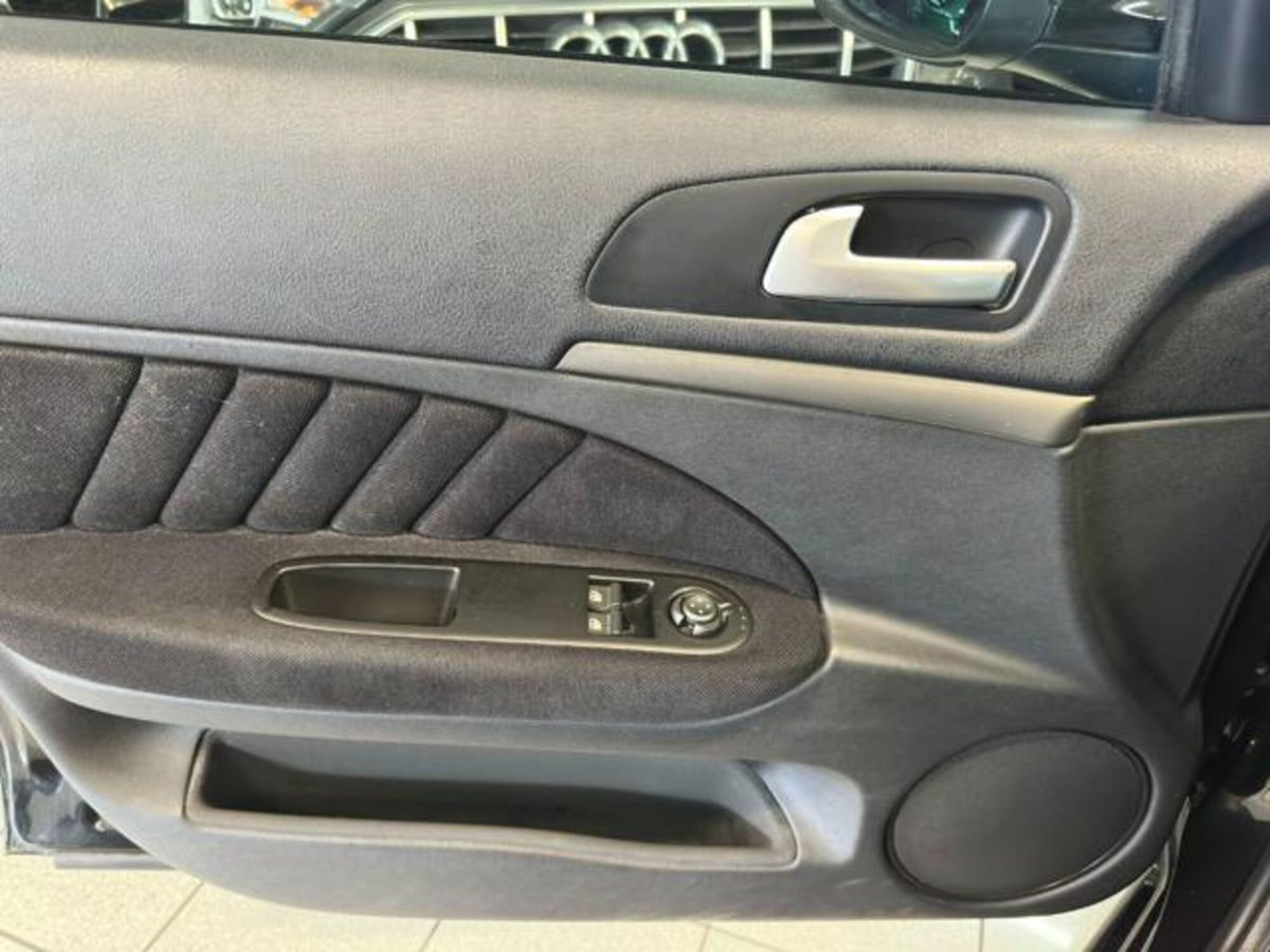 Alfa Romeo 159 SportWagon 1.8 16V Sportwagon (16)