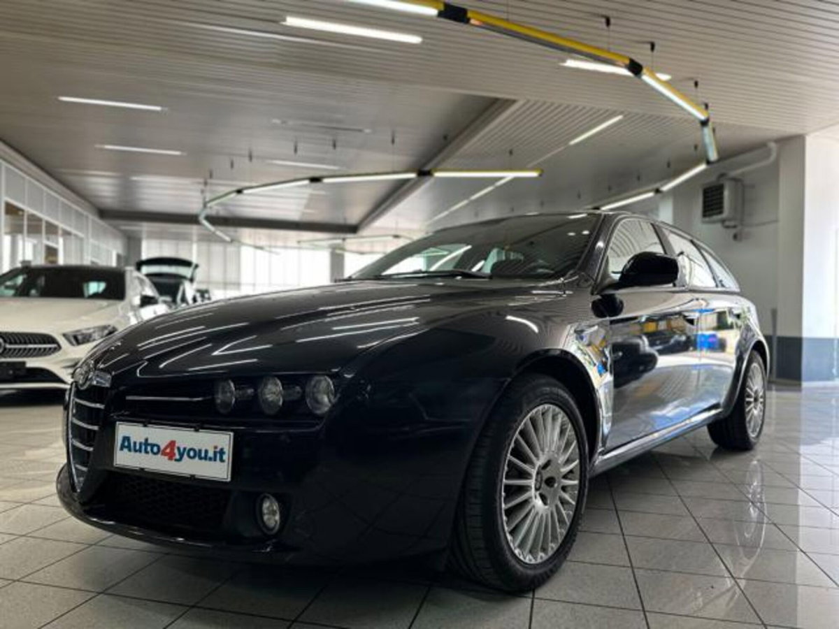 Alfa Romeo 159 SportWagon 1.8 16V Sportwagon (2)