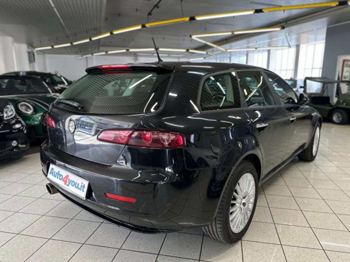 Alfa Romeo 159 SportWagon 1.8 16V Sportwagon (3)