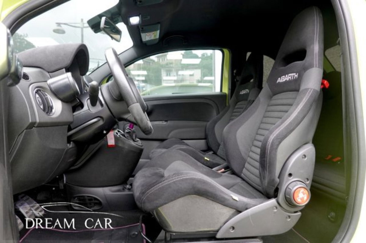 Abarth 595 595 1.4 Turbo T-Jet 180 CV Competizione (10)