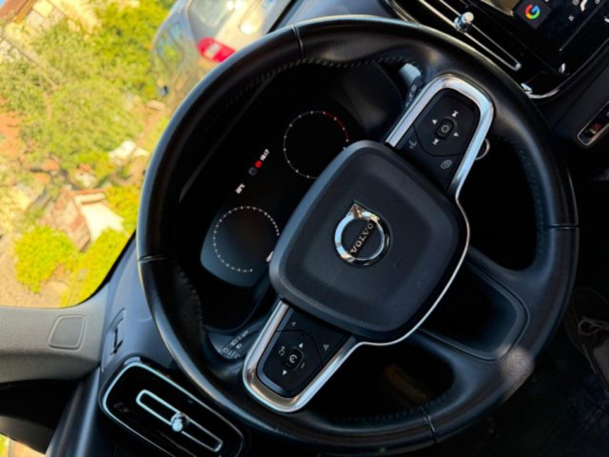 Volvo XC40 D3 Geartronic Momentum (9)
