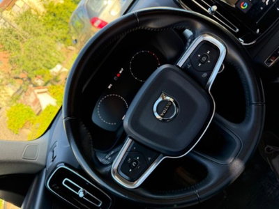 Volvo XC40 D3 Geartronic Momentum (10)