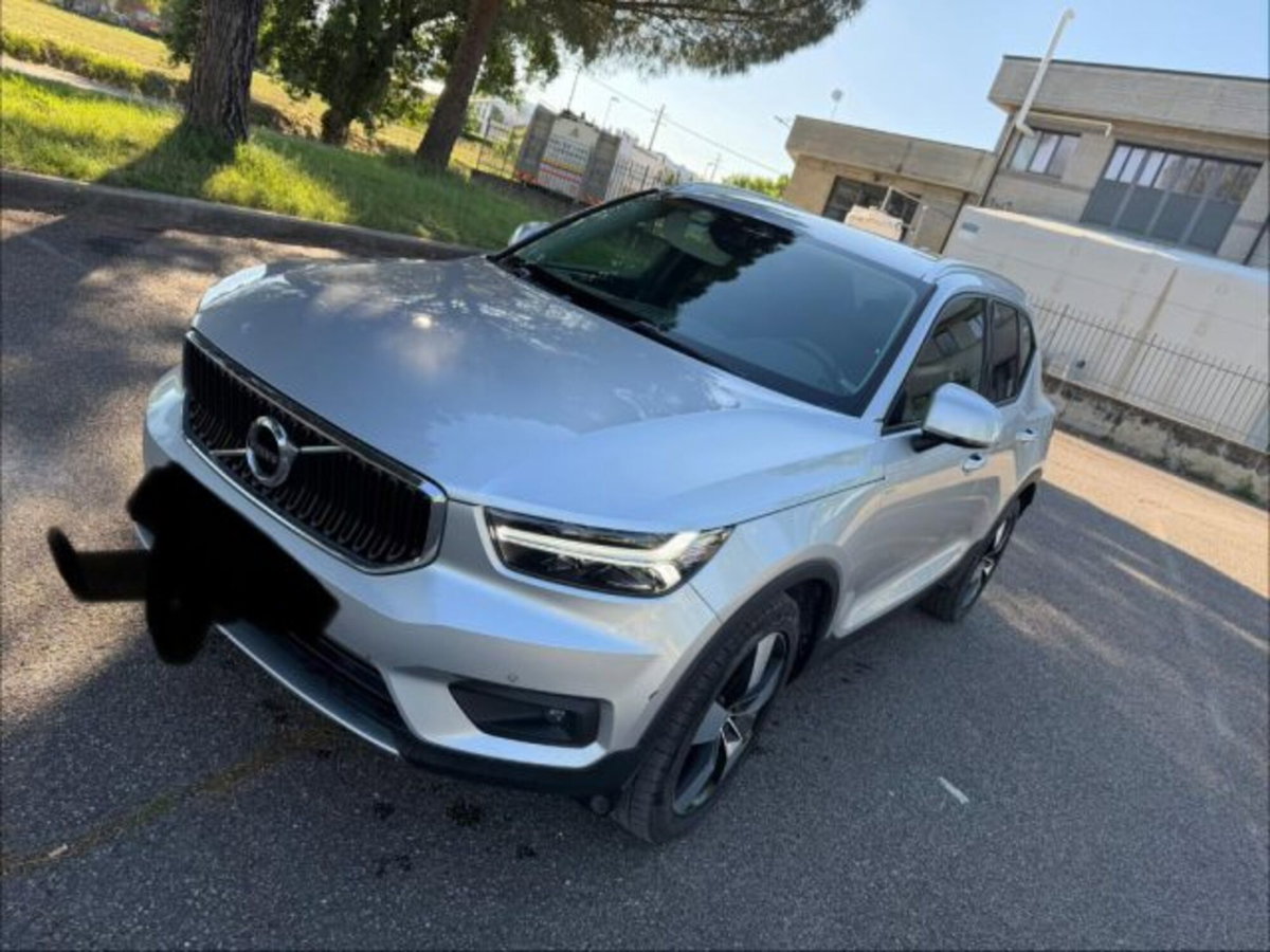 Volvo XC40 D3 Geartronic Momentum (2)