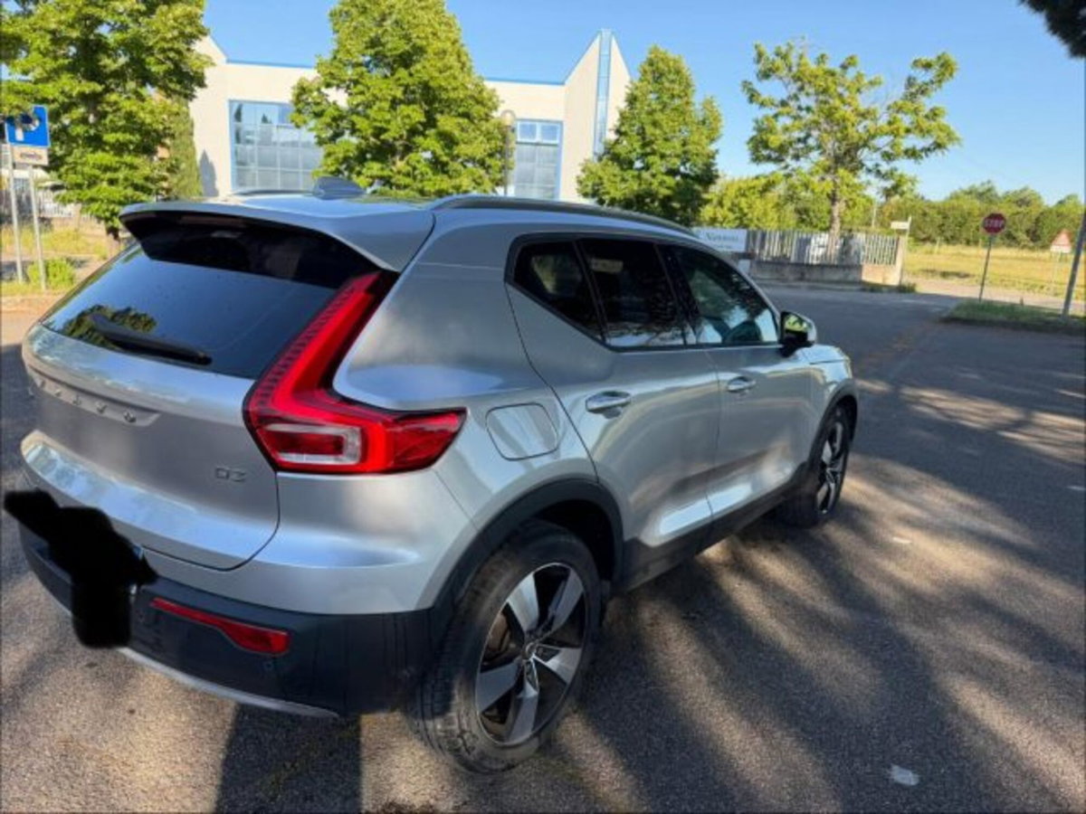 Volvo XC40 D3 Geartronic Momentum (4)