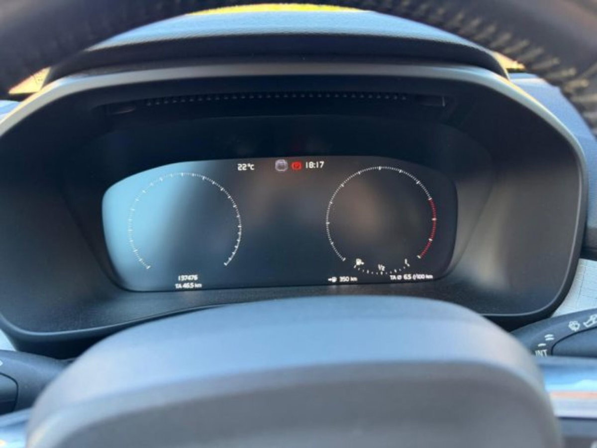 Volvo XC40 D3 Geartronic Momentum (8)
