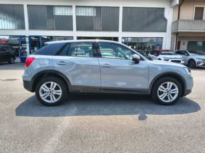 Audi Q2 Q2 35 TFSI S tronic Business (4)