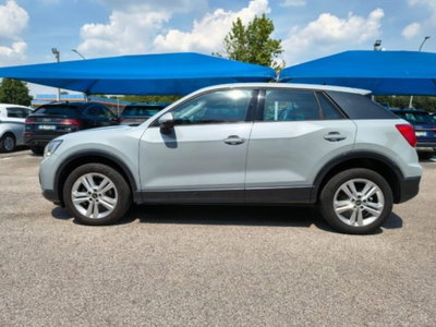 Audi Q2 Q2 35 TFSI S tronic Business (8)
