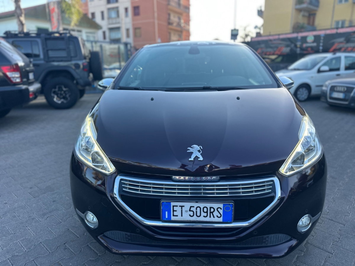 Peugeot 208 e-HDi 115 CV Stop&Start 3 porte XY (5)