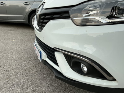 Renault Scenic E-Tech Electric XMod dCi 110 CV Start&Stop Energy Limited (4)