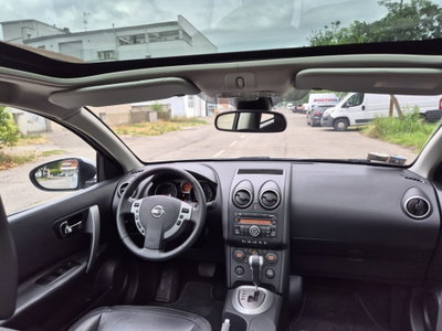 Nissan Qashqai 2.0 16V 4WD Acenta (3)
