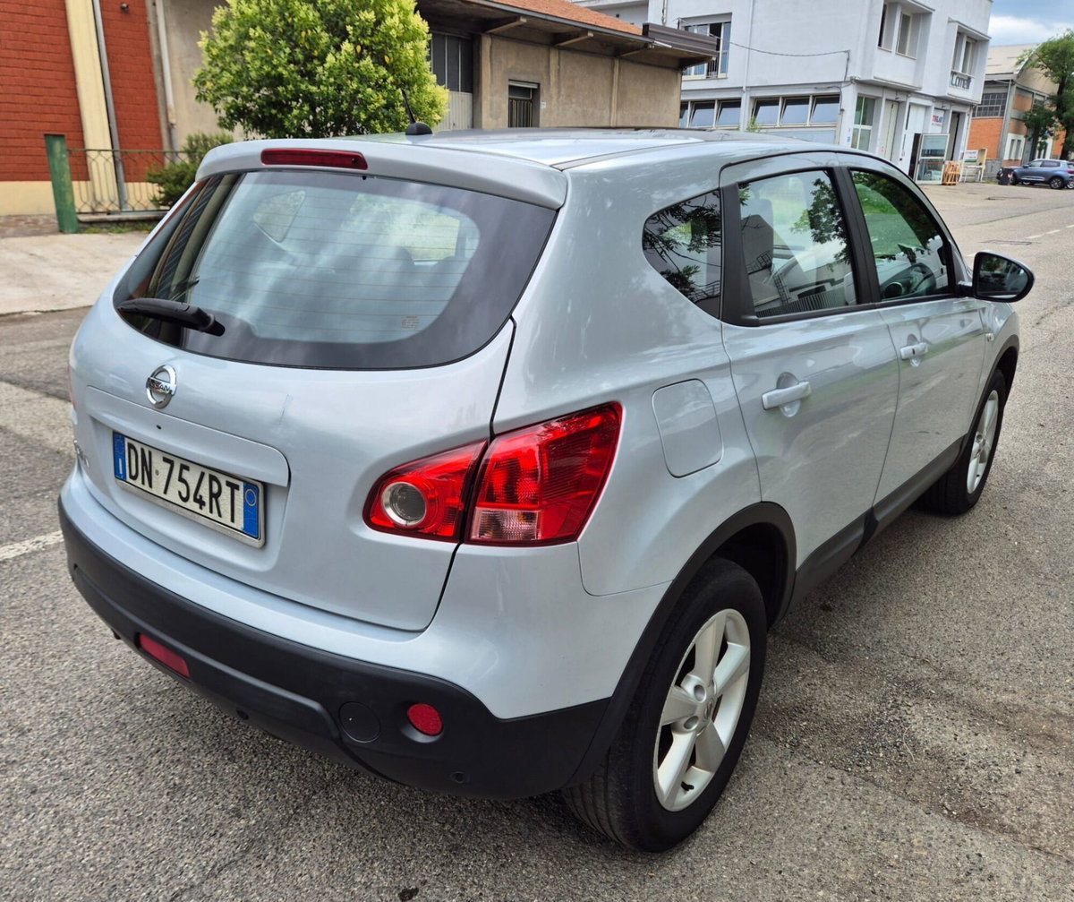 Nissan Qashqai 2.0 16V 4WD Acenta (5)