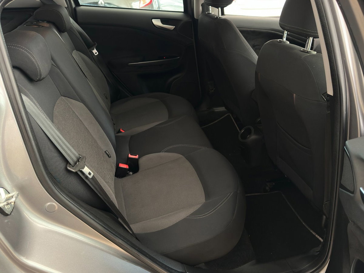 Alfa Romeo Giulietta 1.6 JTDm-2 Progression c/CL (12)