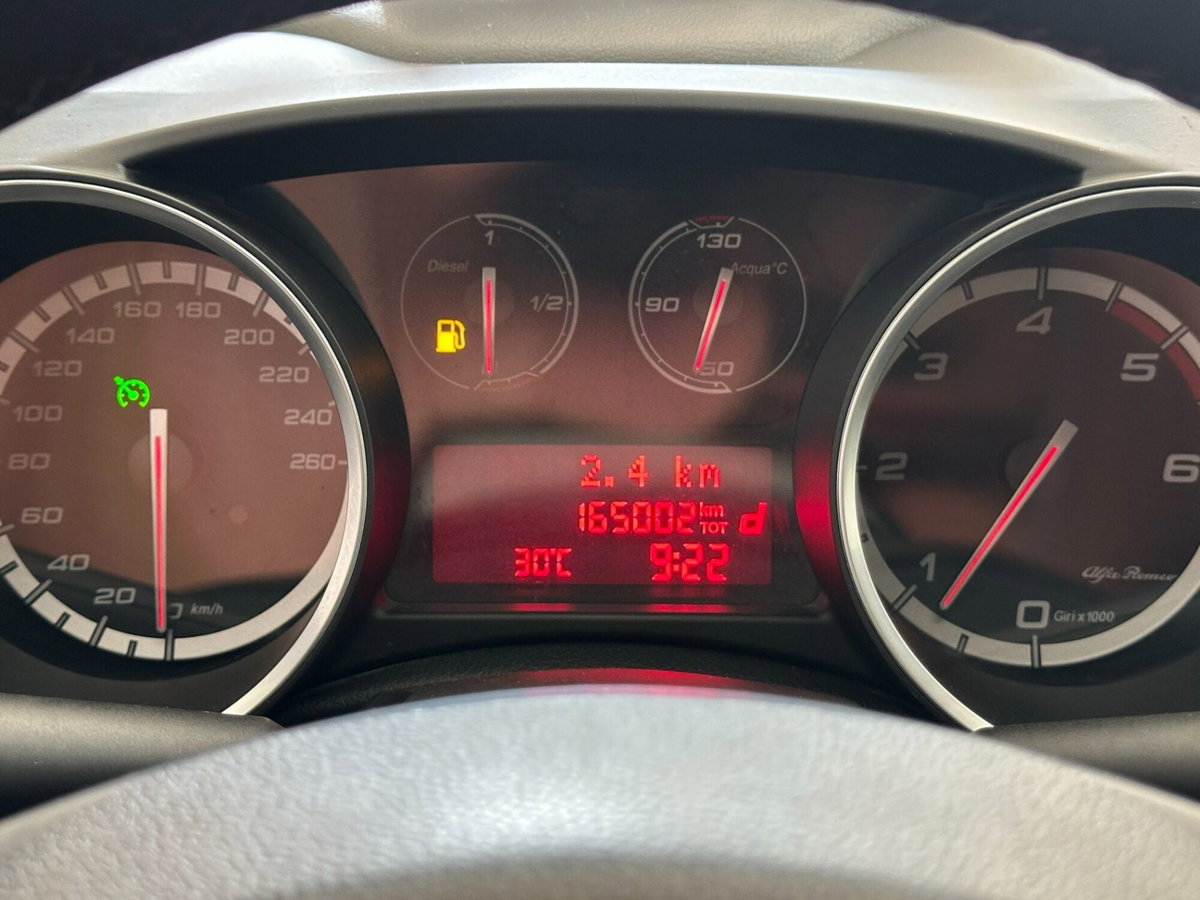 Alfa Romeo Giulietta 1.6 JTDm-2 Progression c/CL (13)