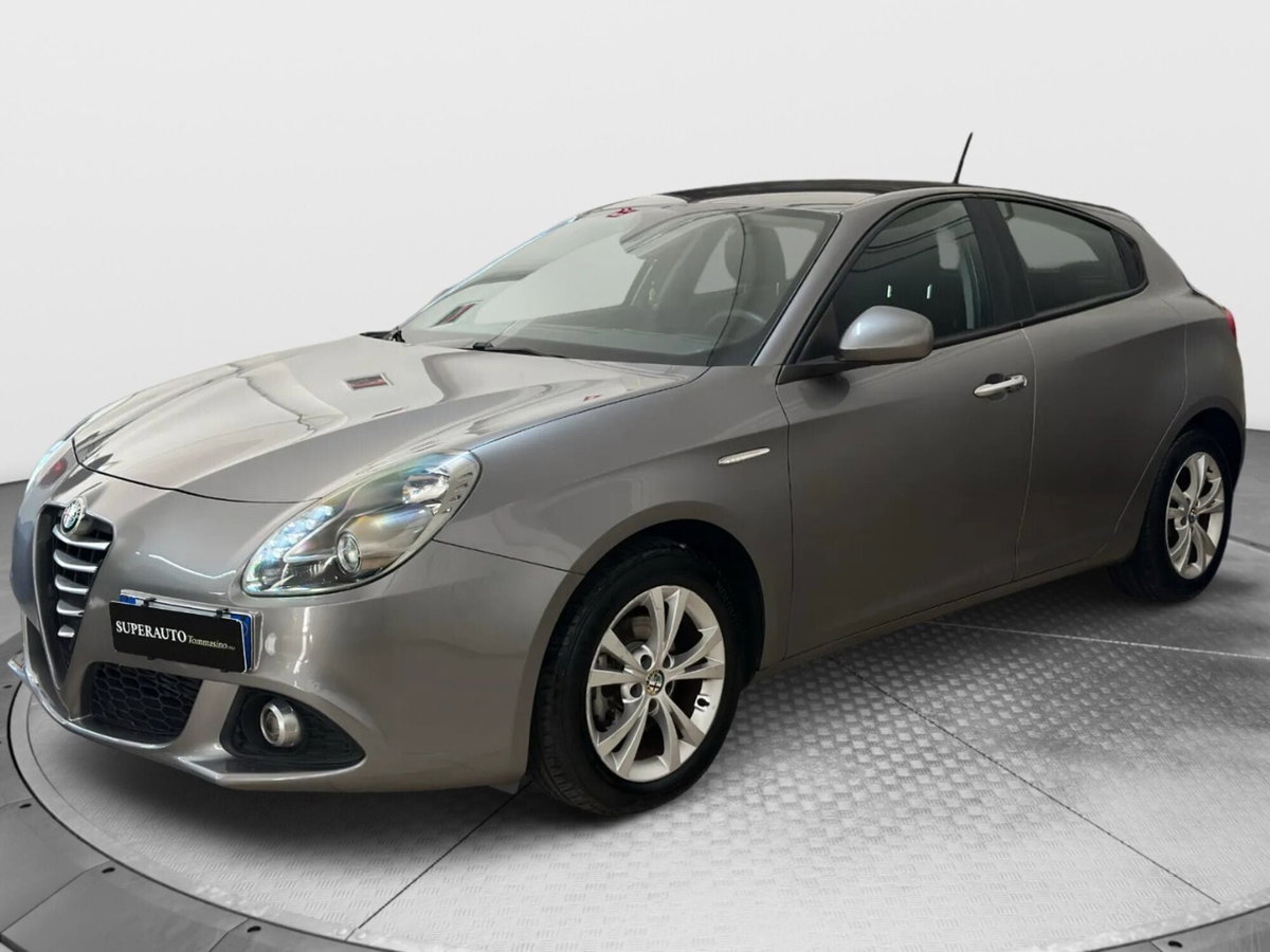 Alfa Romeo Giulietta 1.6 JTDm-2 Progression c/CL (2)