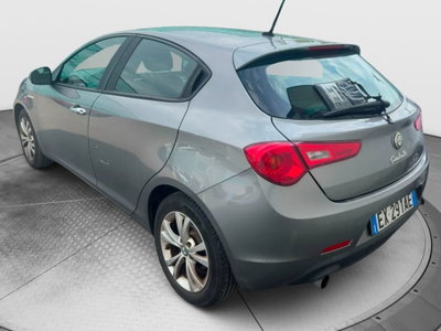 Alfa Romeo Giulietta 1.6 JTDm-2 Progression c/CL (4)