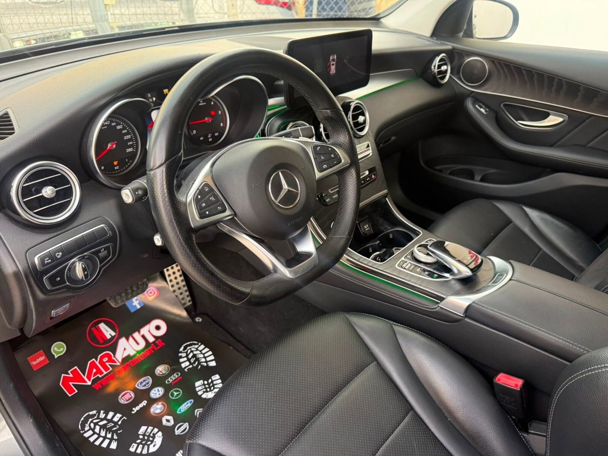 Mercedes-Benz GLC Coupé 250 d 4Matic Coupé Premium (18)