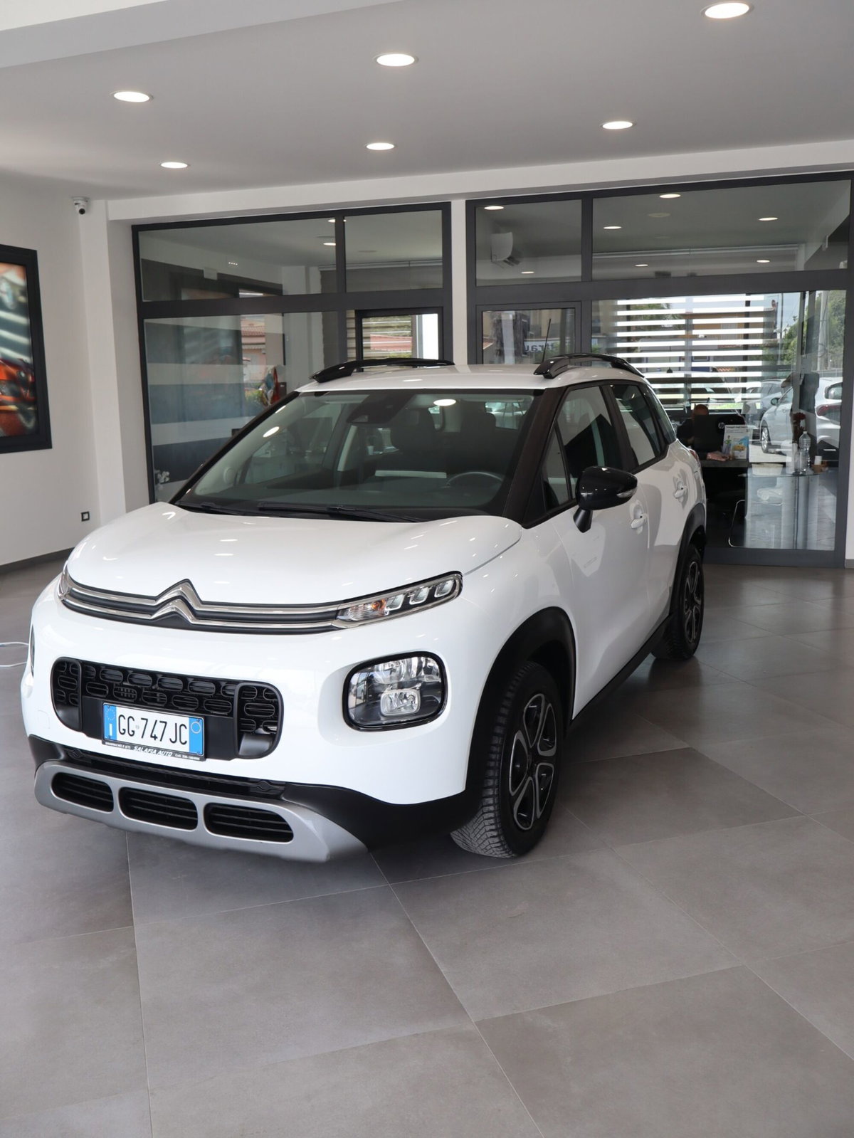 Citroen C3 Aircross BlueHDi 110 S&S Shine Pack (5)