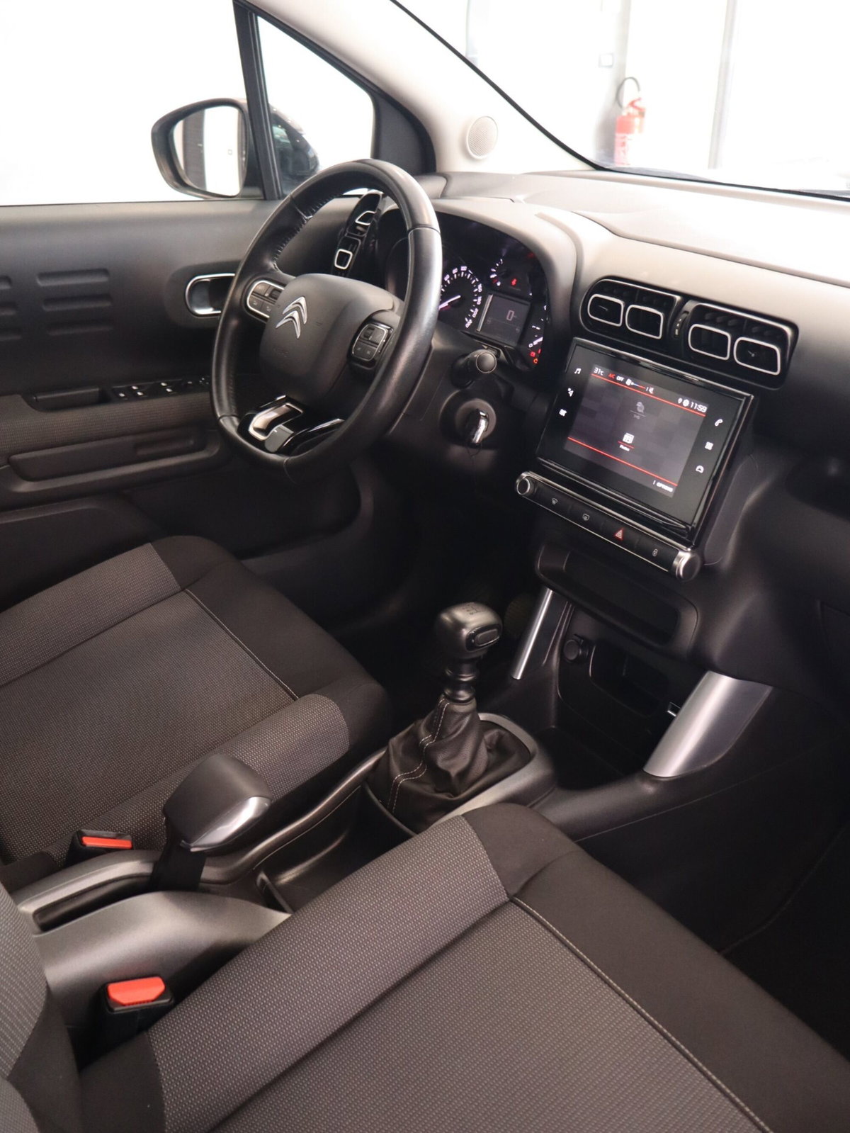 Citroen C3 Aircross BlueHDi 110 S&S Shine Pack (9)