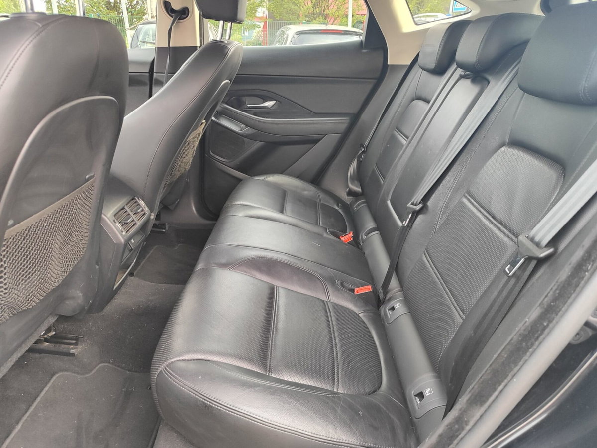 Jaguar E-Pace 2.0D 150 CV AWD aut. (10)
